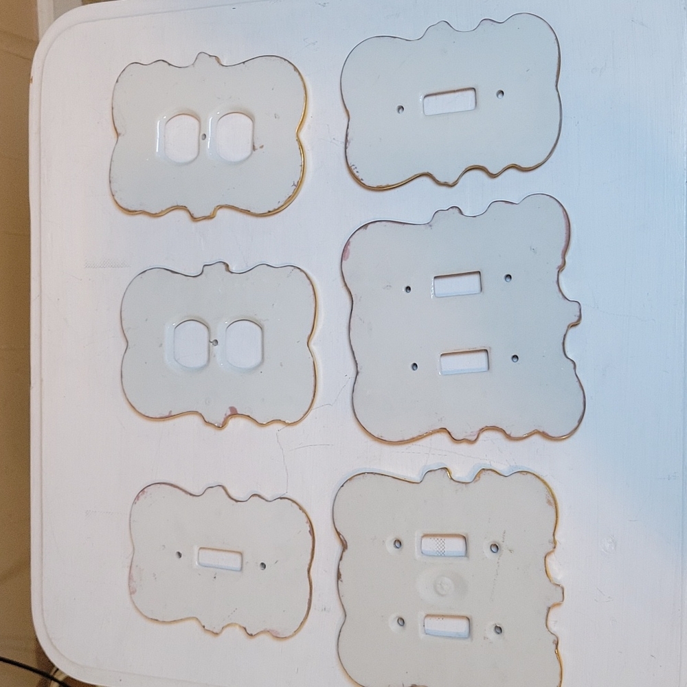 Outlet And Light Switch Handpainted And Gilding Covers - Picture 9 of 17